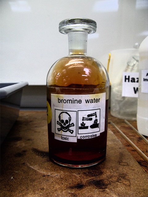 bromine water experiment